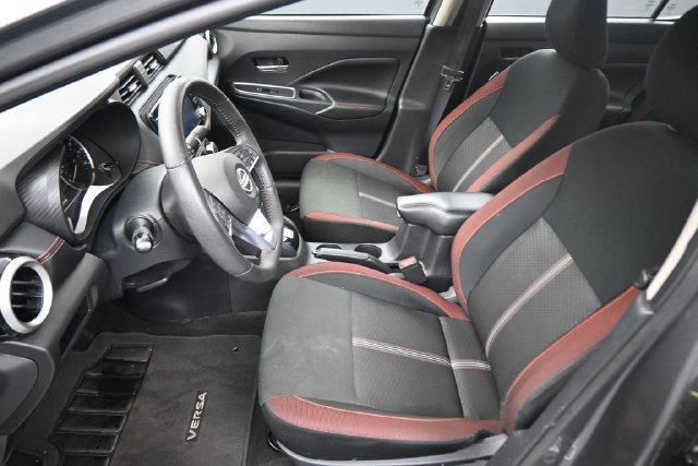 Used 2024 Nissan Versa SR FWD image 22