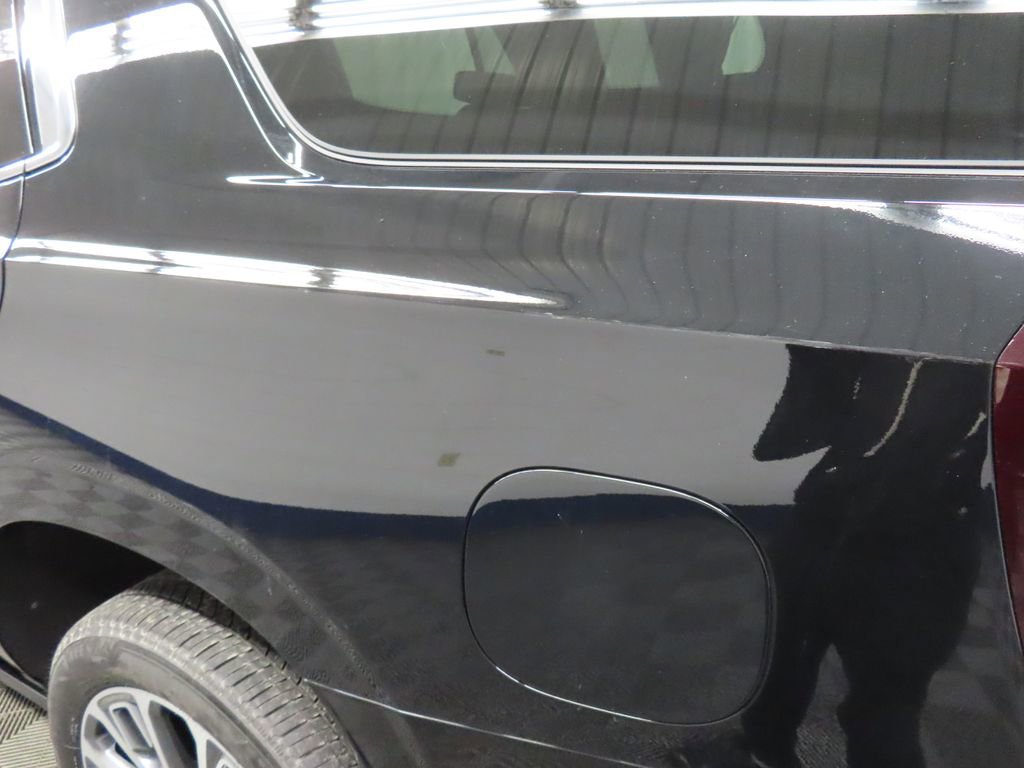 Used 2025 GMC Yukon Denali w/ Sun & Power Step Package image 40