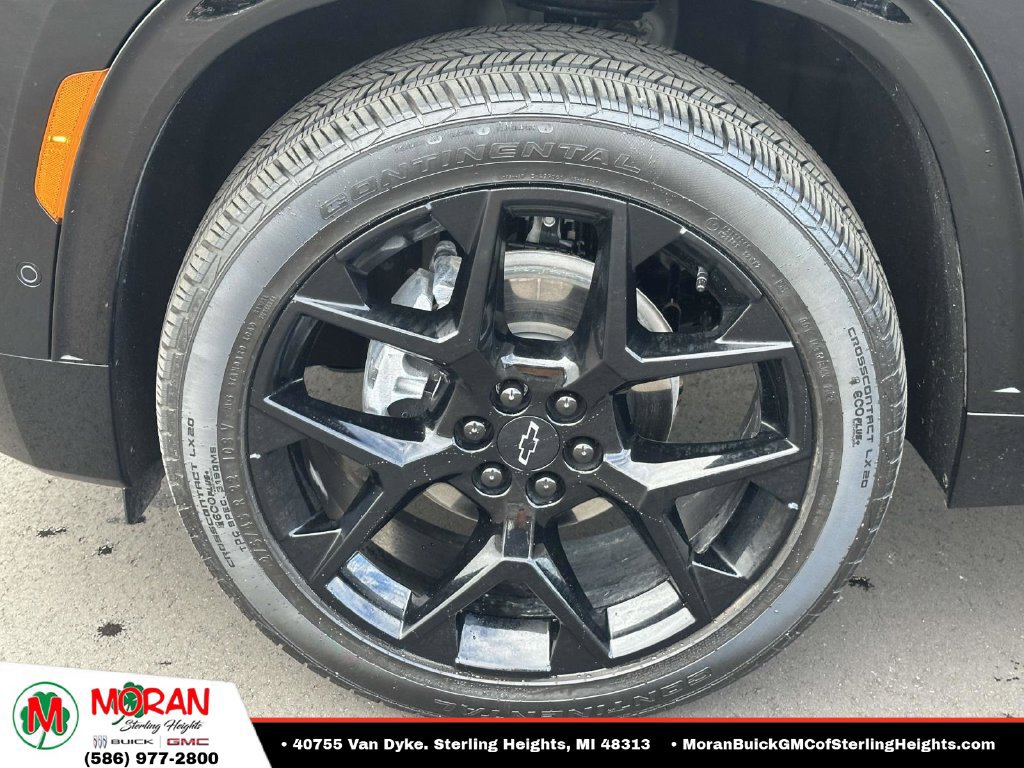 Certified 2024 Chevrolet Traverse RS w/ LPO, Floor Liner Package AWD/4WD image 8