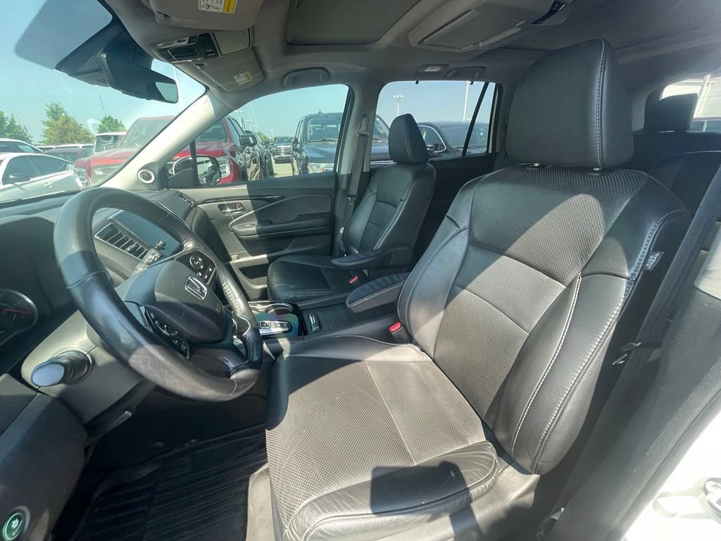 Used 2019 Honda Pilot Elite image 21