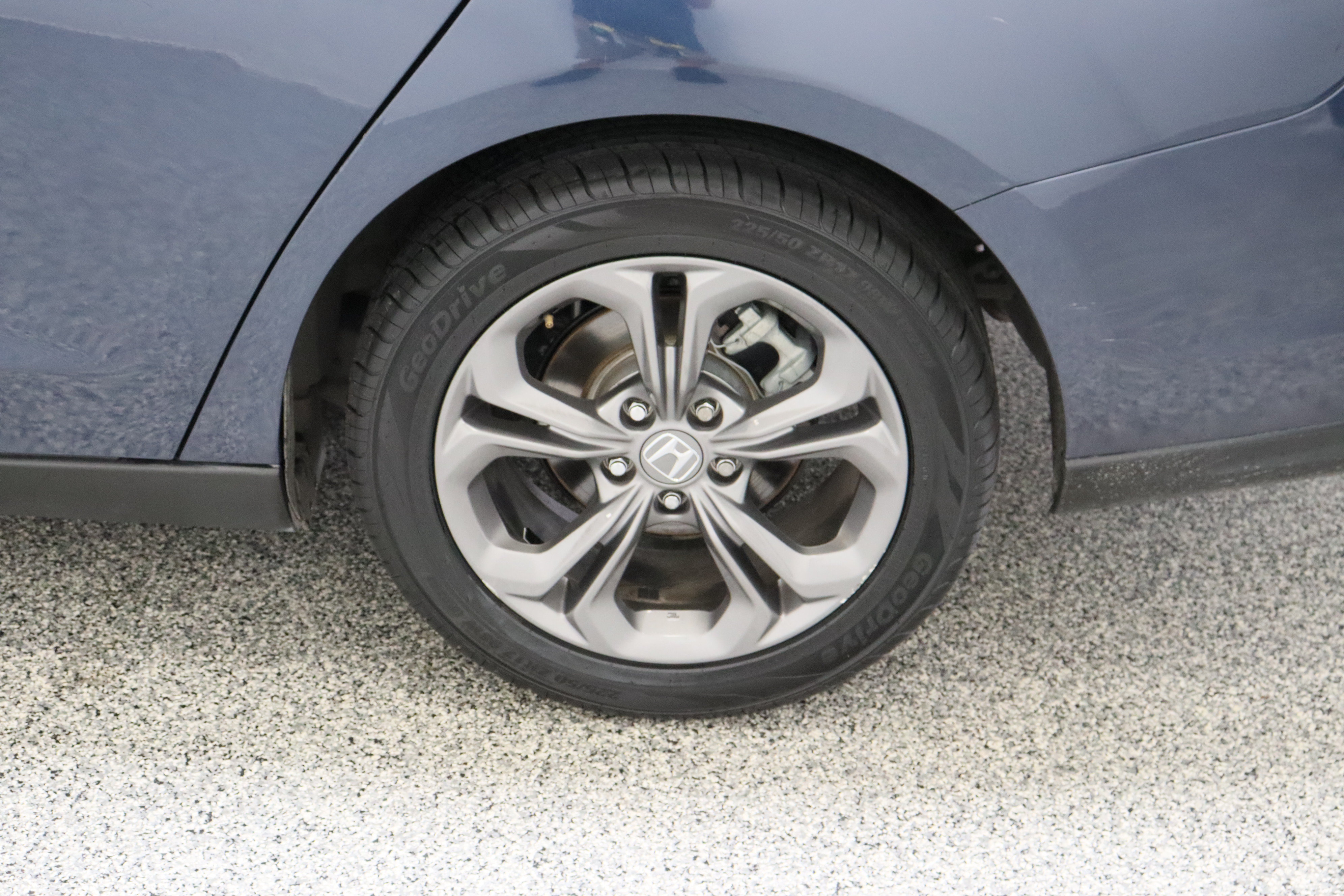 Used 2024 Honda Accord EX image 10