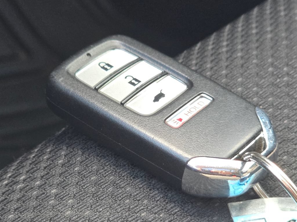 Used 2017 Honda HR-V EX image 32