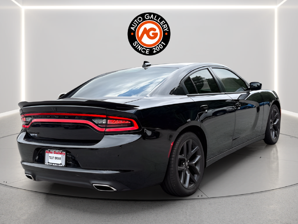 Used 2023 Dodge Charger SXT w/ Blacktop Package RWD image 7