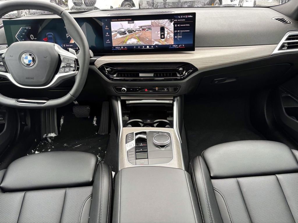 Certified 2025 BMW 330i xDrive Sedan image 31