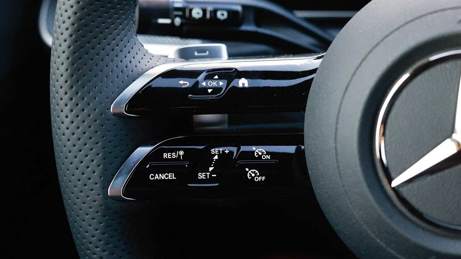 New 2026 Mercedes-Benz GLC 300 GLC 300 image 17