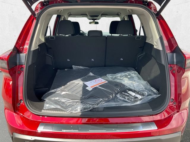 New 2026 Nissan Rogue SV w/ Cold Weather Package AWD/4WD image 32