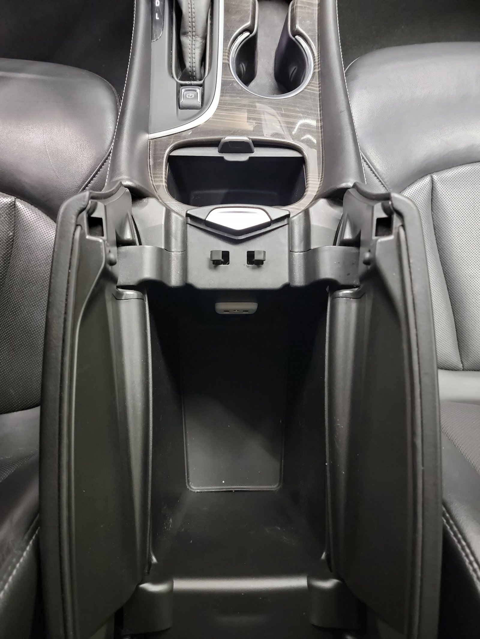 Used 2019 Buick Envision Essence image 29