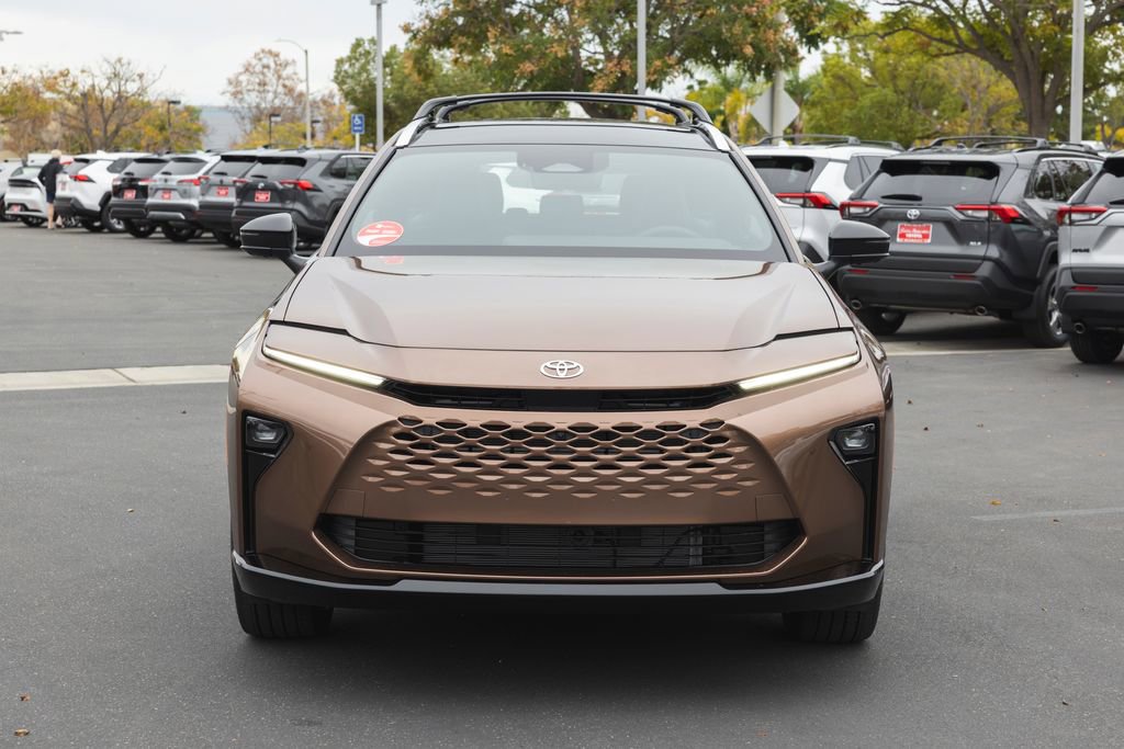 New 2026 Toyota Crown Signia image 2