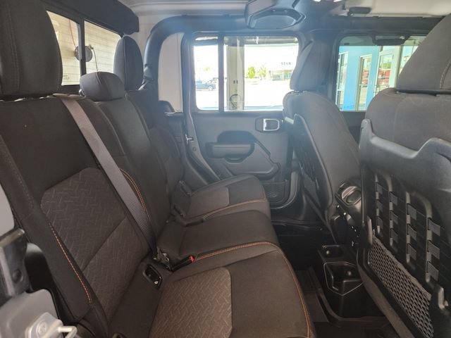 Used 2022 Jeep Gladiator Mojave AWD/4WD image 14