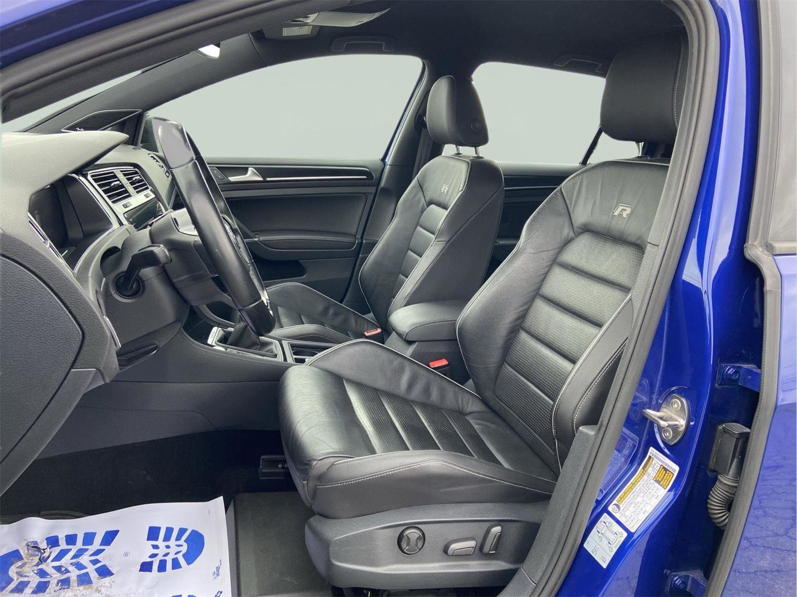 Used 2019 Volkswagen Golf R 4-Door image 22