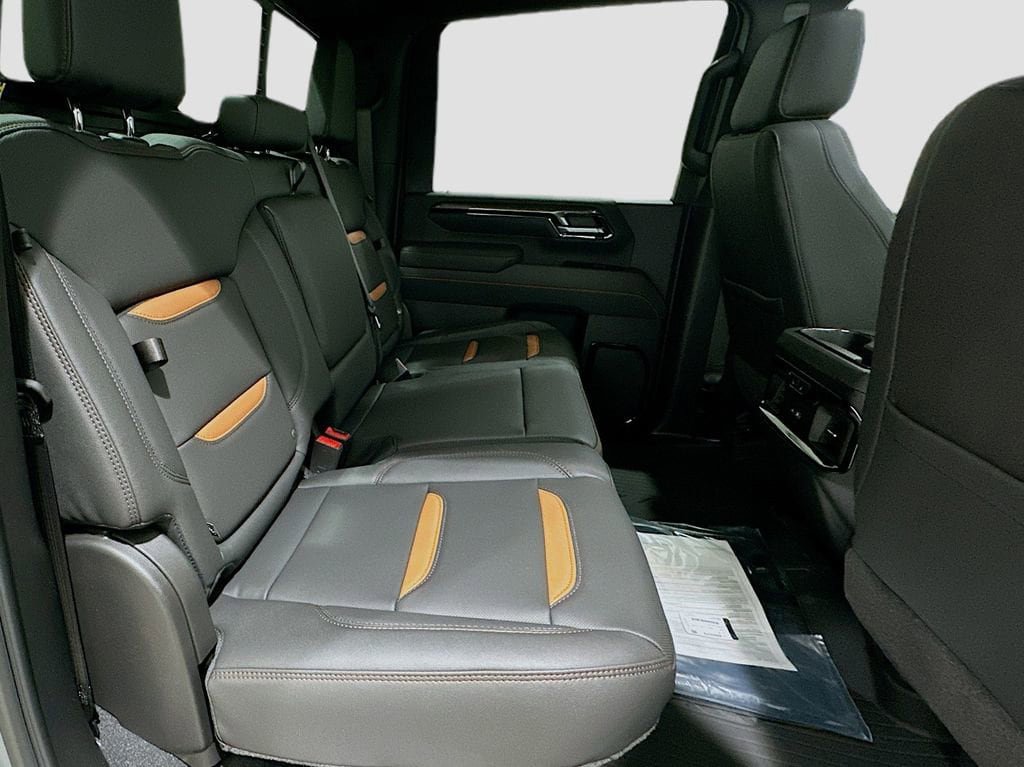 New 2026 GMC Sierra 2500 AT4 w/ AT4 Premium Plus Package AWD/4WD image 31