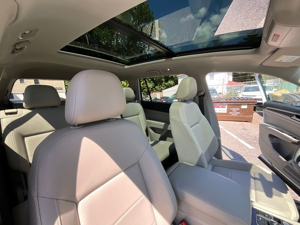Used 2022 Volkswagen Atlas SE image 34