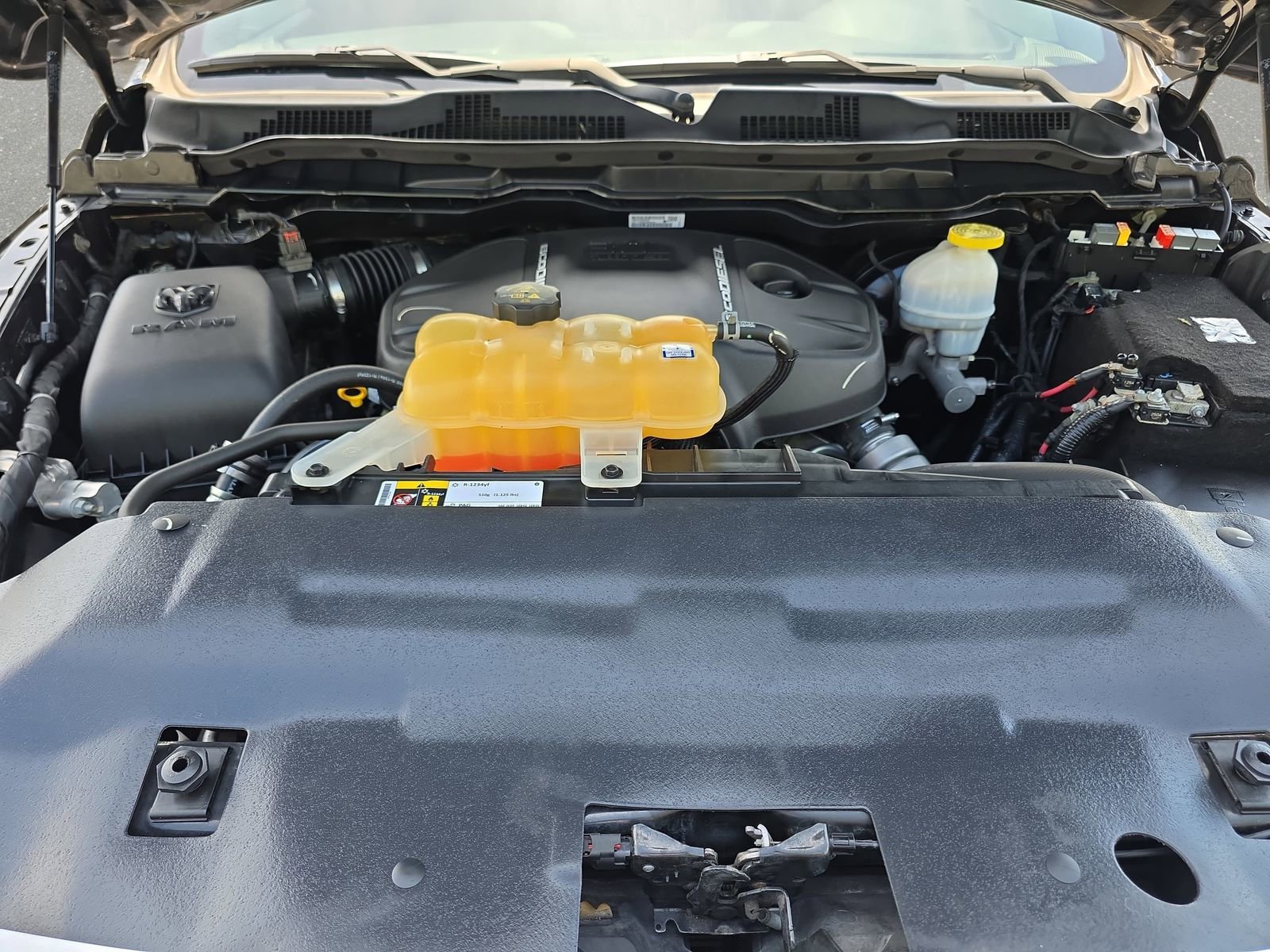 Used 2018 RAM 1500 Laramie w/ Convenience Group image 29