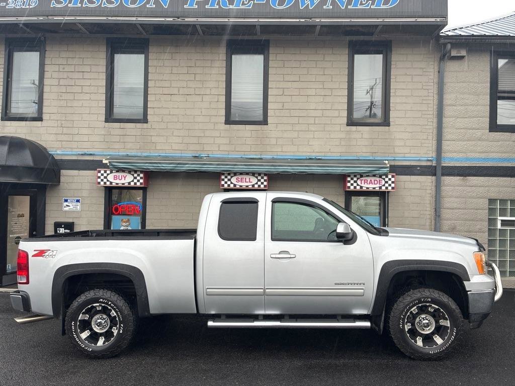Used 2013 GMC Sierra 1500 SLT w/ SLT Convenience Package AWD/4WD image 7
