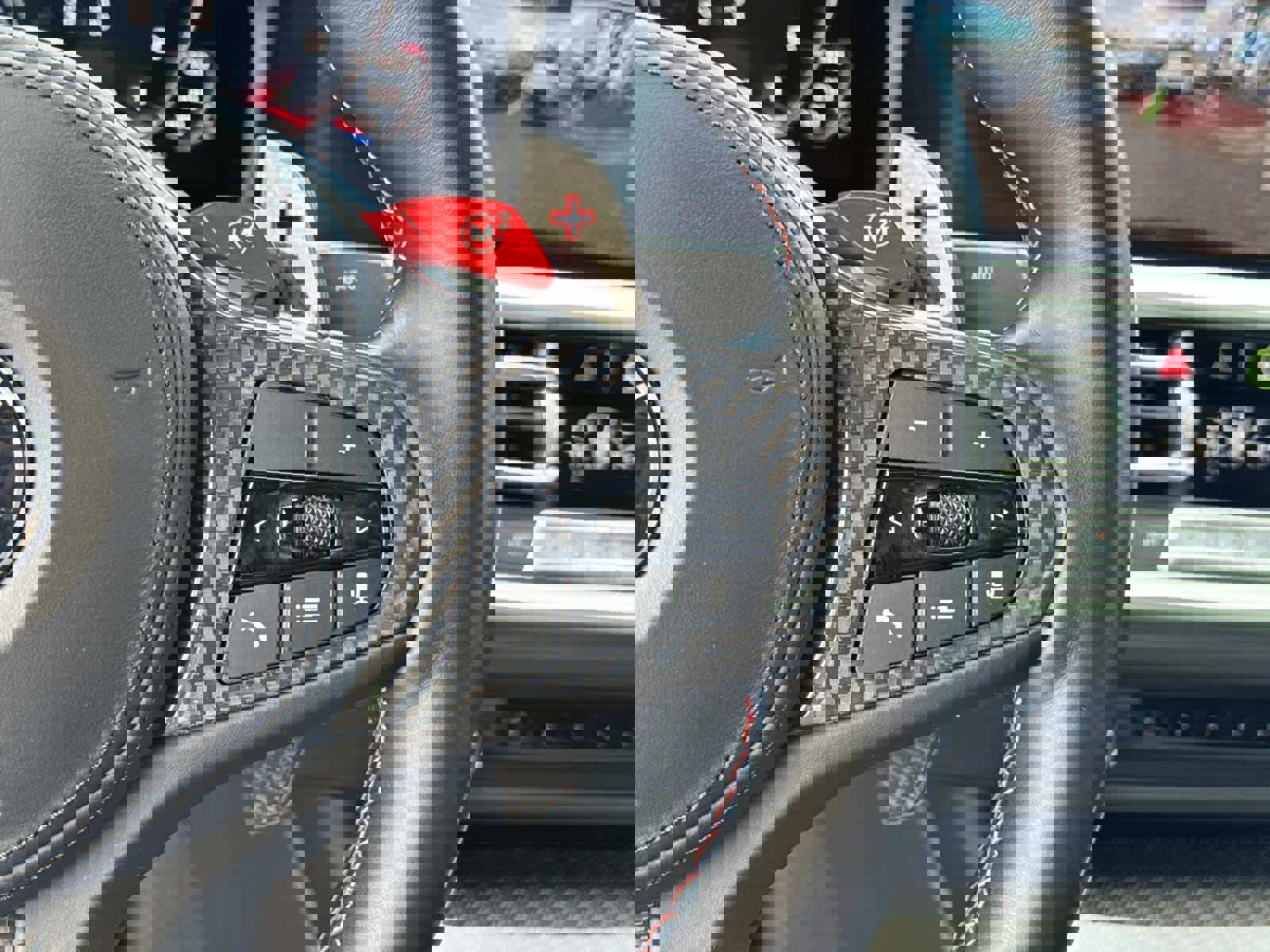 Used 2023 BMW M4 xDrive Competition w/ Executive Package image 29