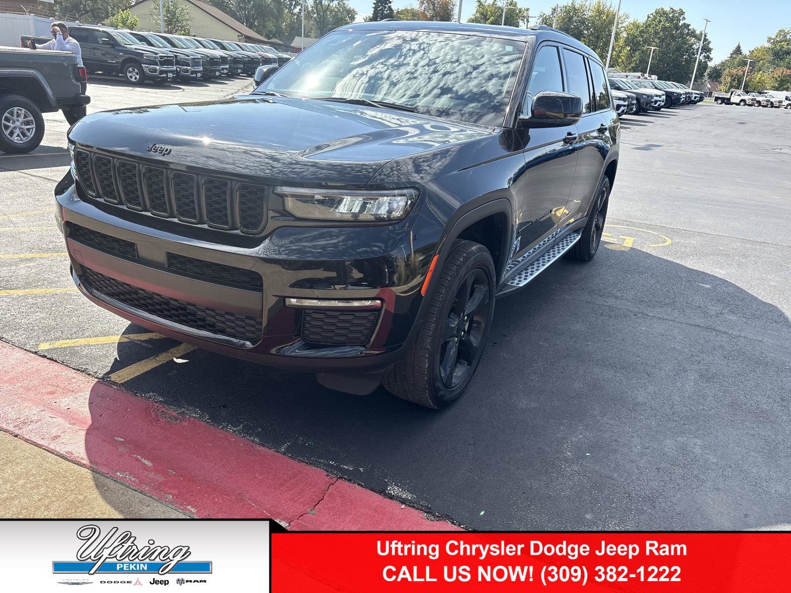 Used 2025 Jeep Grand Cherokee L Limited w/ Black Appearance Package AWD/4WD image 1