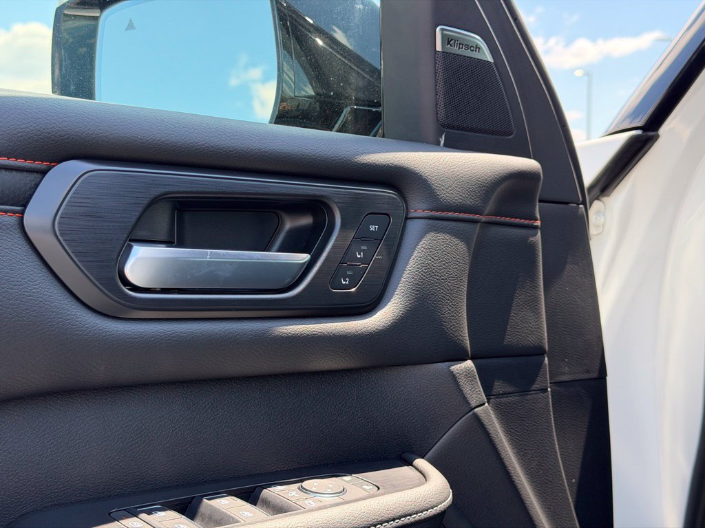 New 2026 Nissan Armada PRO-4X AWD/4WD image 14