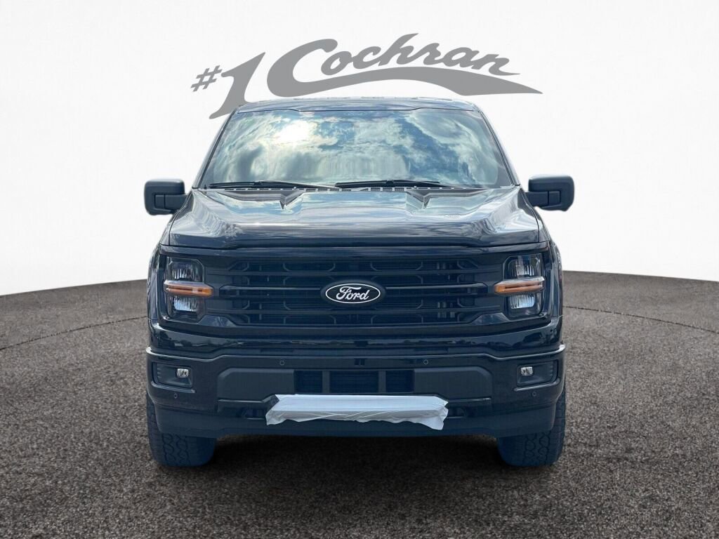 New 2025 Ford F150 XLT w/ Equipment Group 302A MID image 2