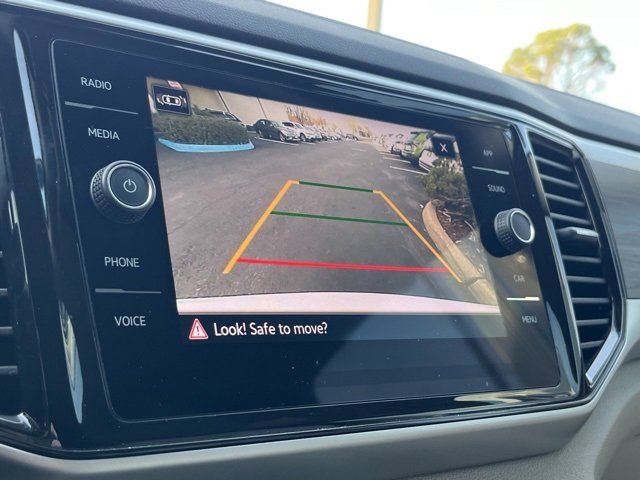 Used 2023 Volkswagen Atlas SE w/ Black Wheel Package image 36