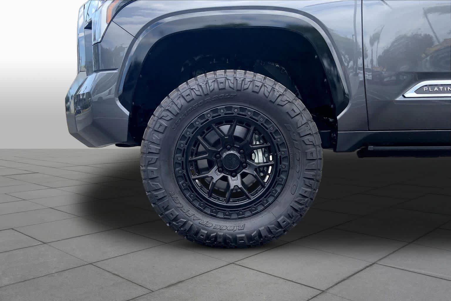 Used 2026 Toyota Tundra Platinum w/ TRD Off-Road Package AWD/4WD image 9