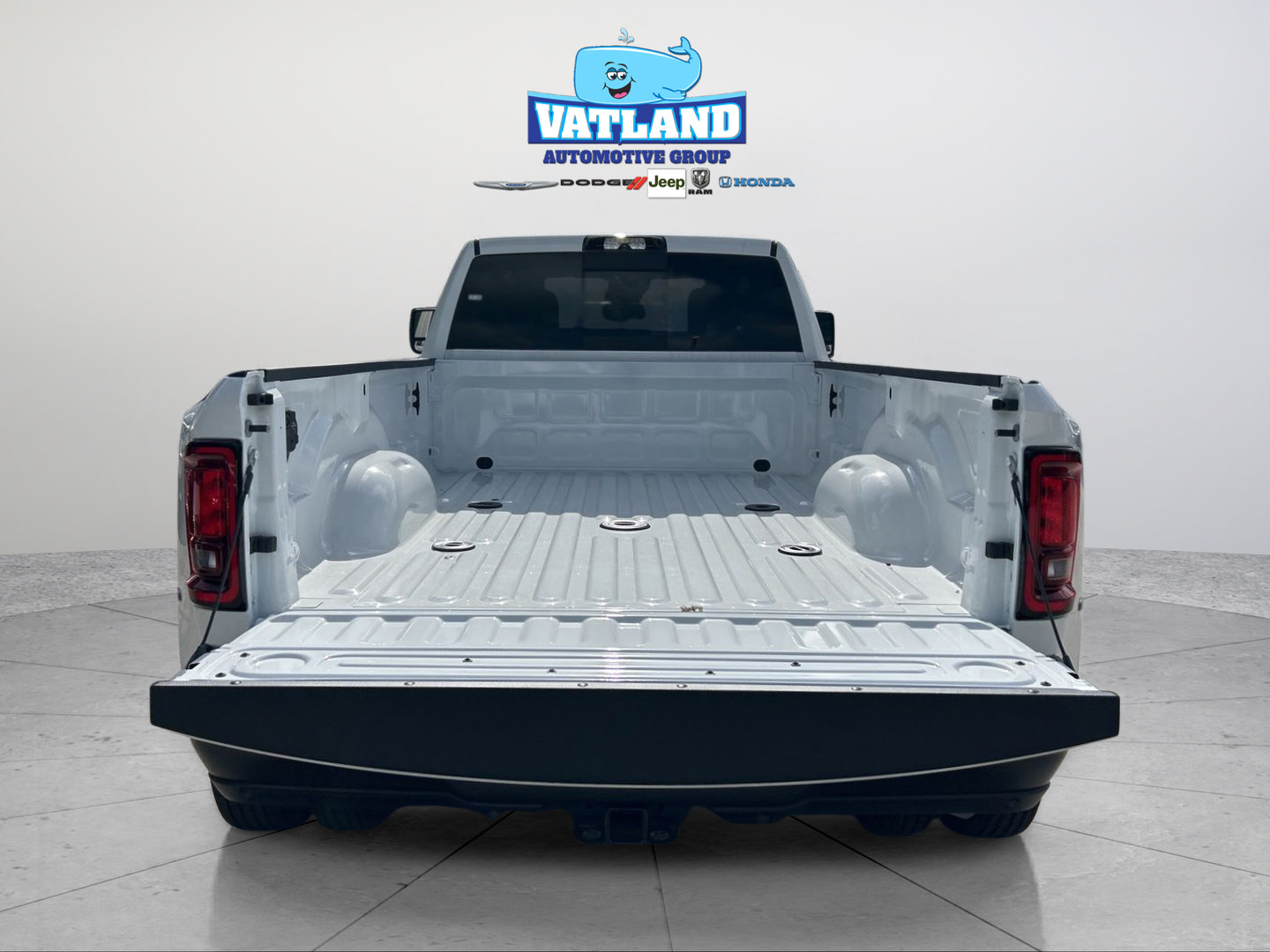 New 2026 RAM 3500 Tradesman AWD/4WD image 35