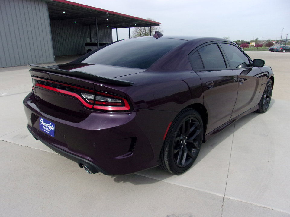 Used 2022 Dodge Charger R/T w/ Blacktop Package image 3