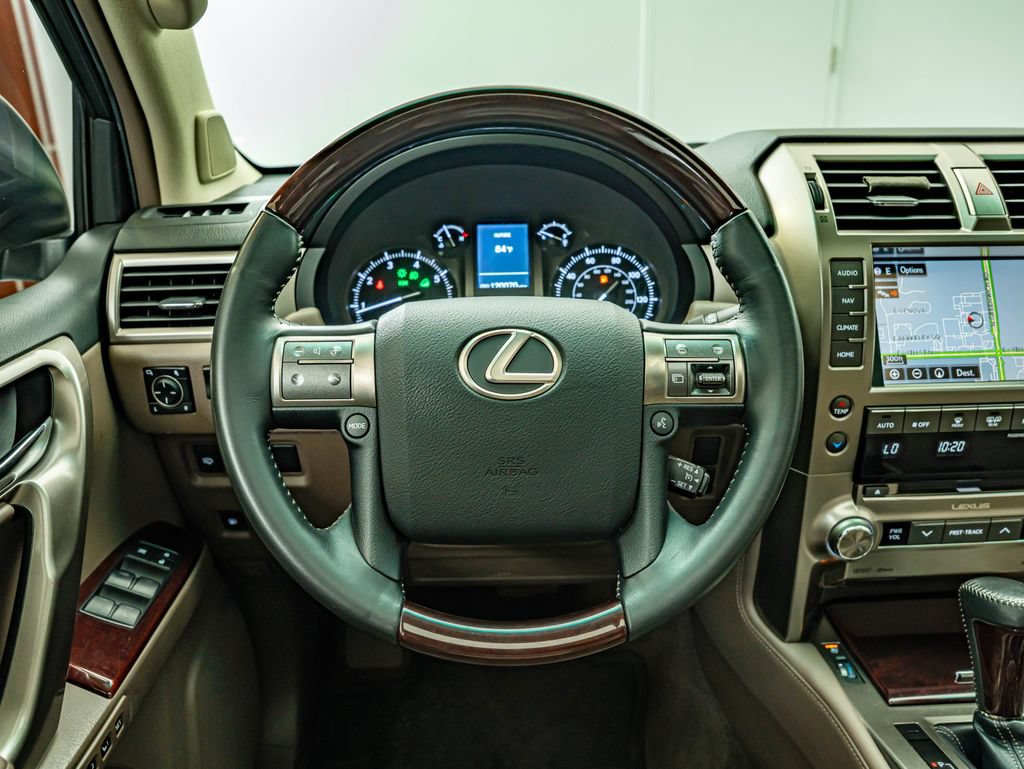 Used 2014 Lexus GX 460 w/ Premium Package AWD/4WD image 24