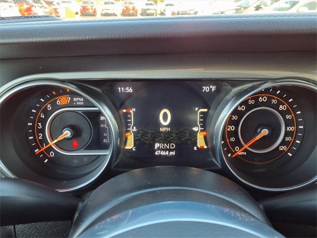 Used 2019 Jeep Wrangler Unlimited Sahara w/ Safety Group image 16