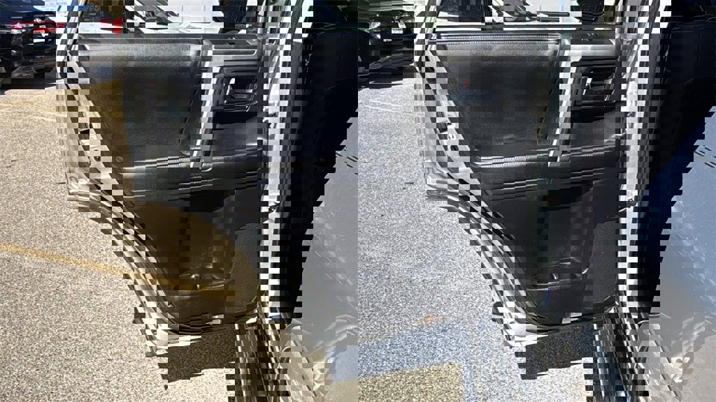 Certified 2019 Toyota 4Runner SR5 Premium image 14