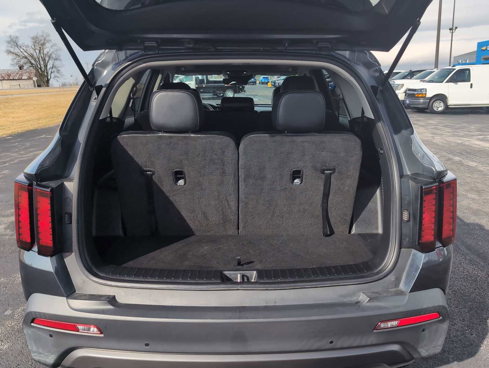 Used 2021 Kia Sorento S w/ Panoramic Sunroof Package image 25