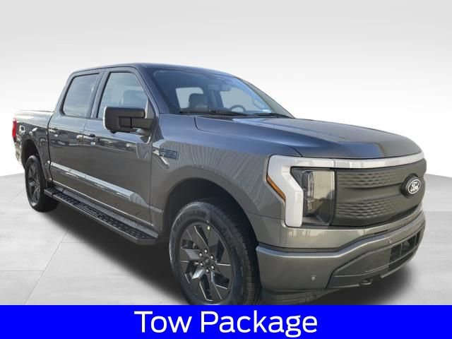 New 2025 Ford F150 Lightning Flash AWD/4WD image 7