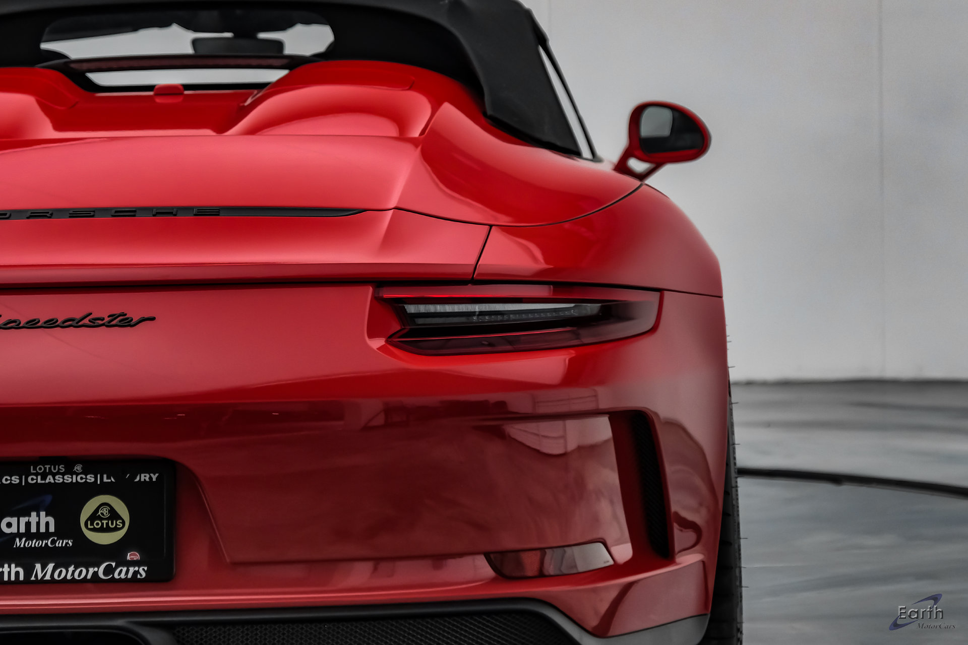Used 2019 Porsche 911 Speedster RWD image 18