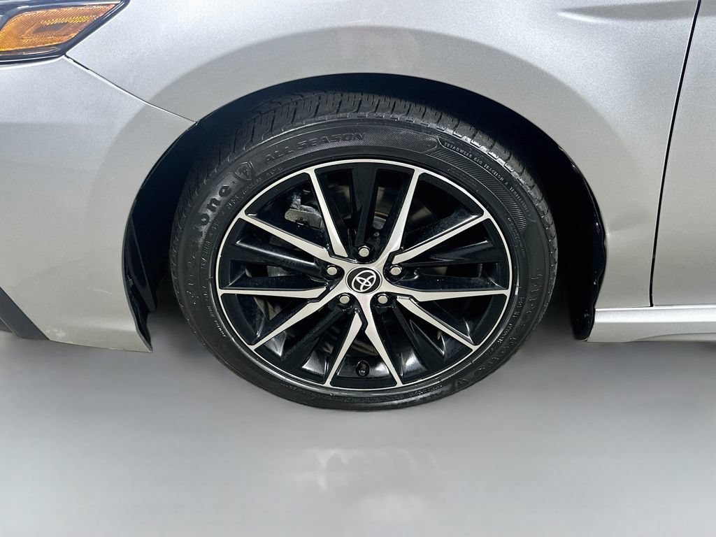 Used 2023 Toyota Camry SE FWD image 8