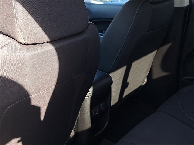 Used 2022 Chevrolet Colorado LT w/ LT Convenience Package image 13