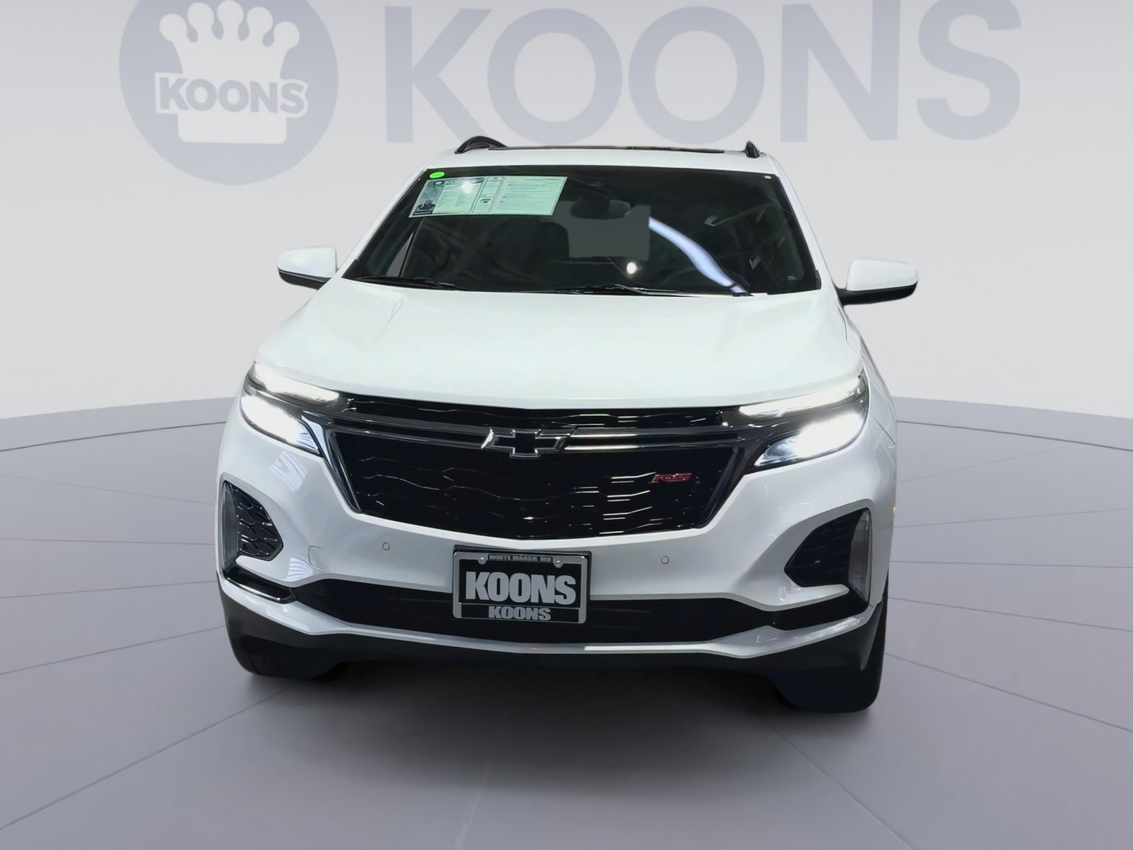 Used 2022 Chevrolet Equinox RS w/ RS Leather Package image 4