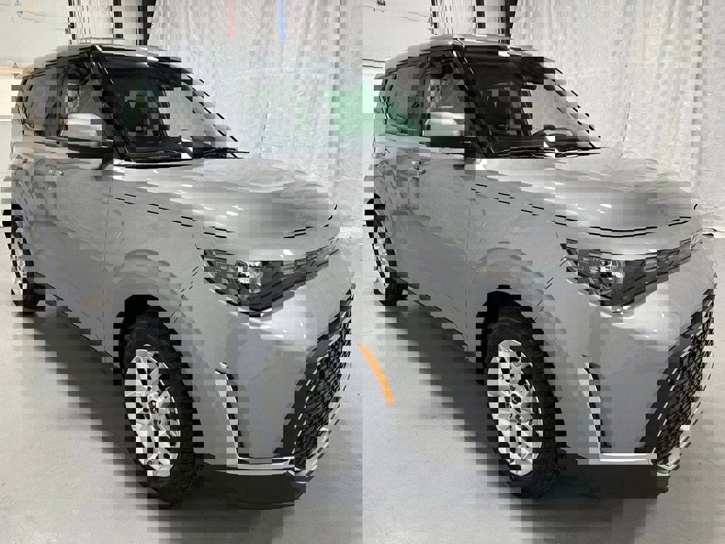 Used 2024 Kia Soul LX w/ Option Group 015