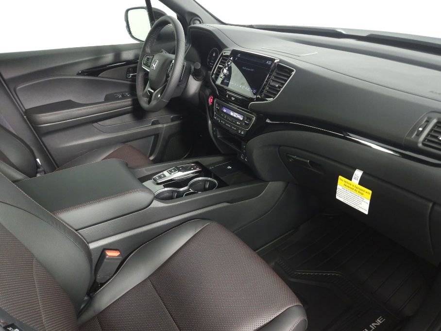 New 2026 Honda Ridgeline Black Edition image 12
