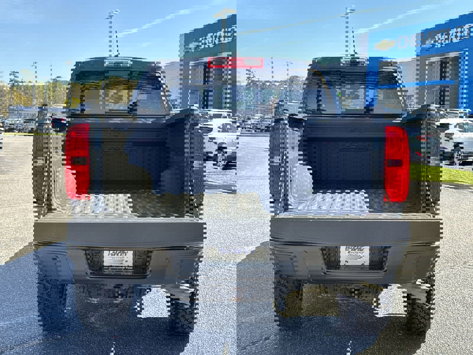 Used 2018 Chevrolet Colorado ZR2 AWD/4WD image 31