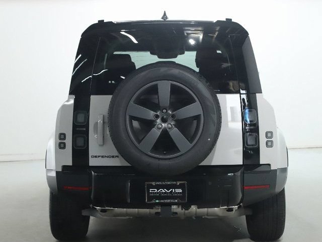 Used 2026 Land Rover Defender 110 S AWD/4WD image 7