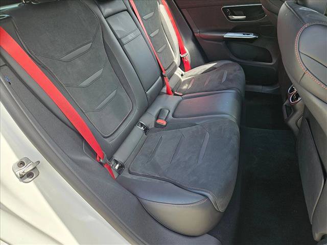 Used 2024 Mercedes-Benz GLC 43 AMG 4MATIC image 19
