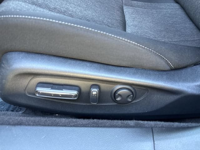 Used 2025 Honda Accord SE image 12