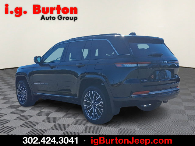 New 2027 Jeep Grand Cherokee Summit AWD/4WD image 3
