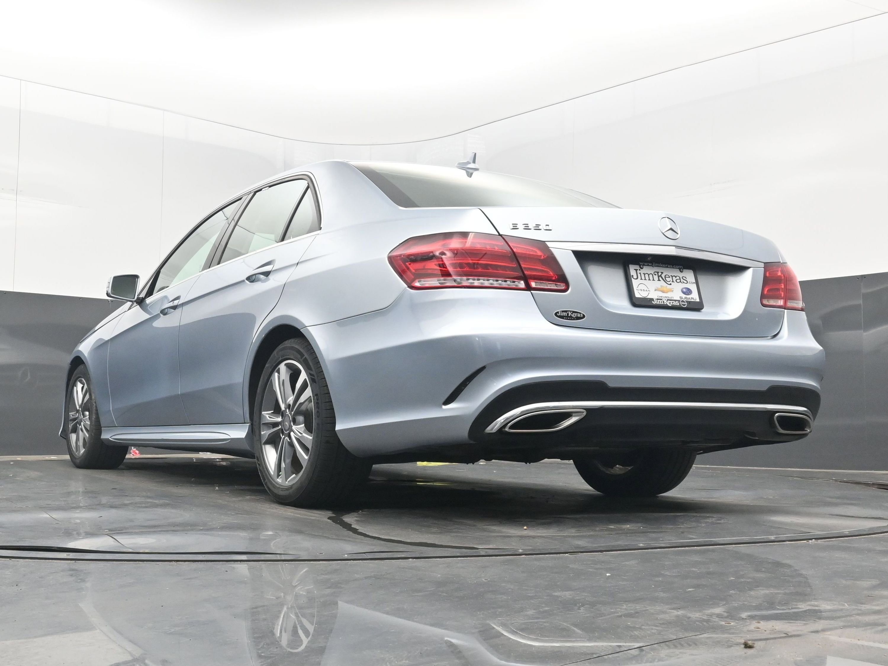 Used 2015 Mercedes-Benz E 350 Sedan image 32
