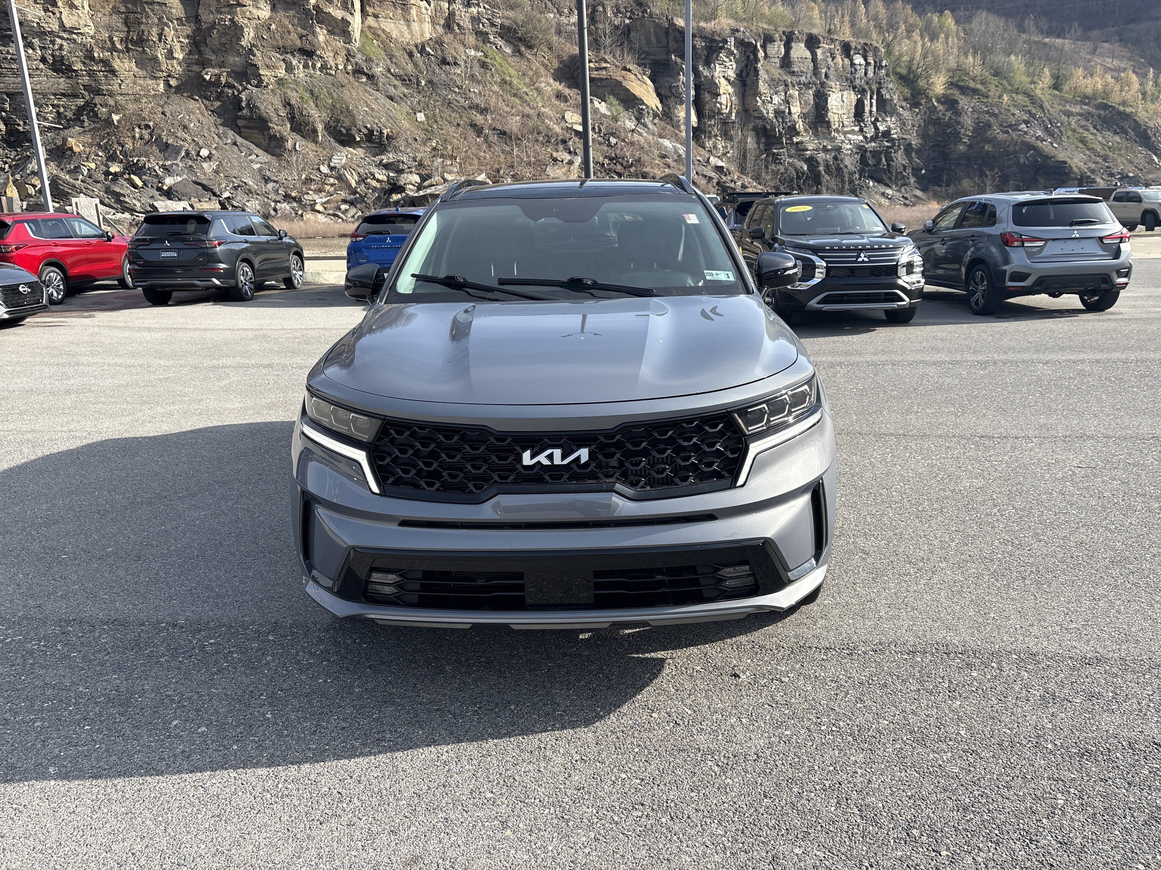 Used 2023 Kia Sorento SX AWD/4WD image 9