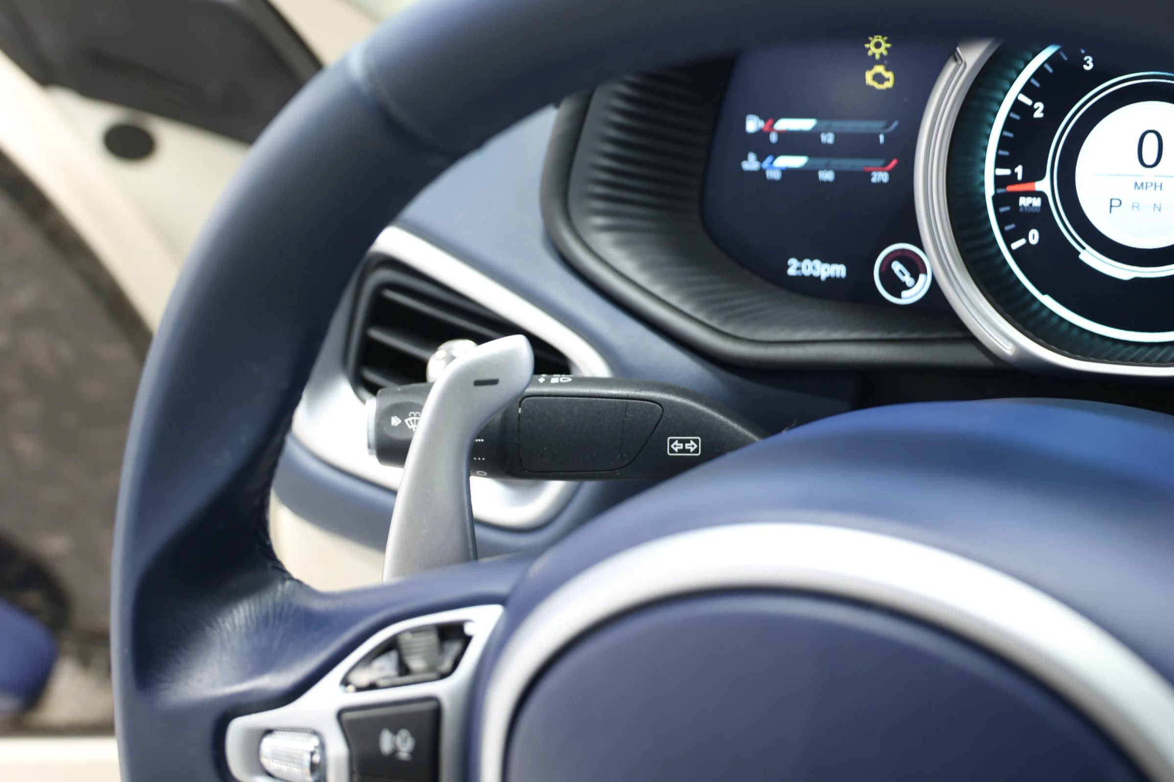 Used 2017 Aston Martin DB11 V12 image 33