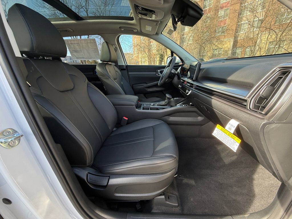 New 2025 Kia Sorento S w/ Panoramic Sunroof Package image 27