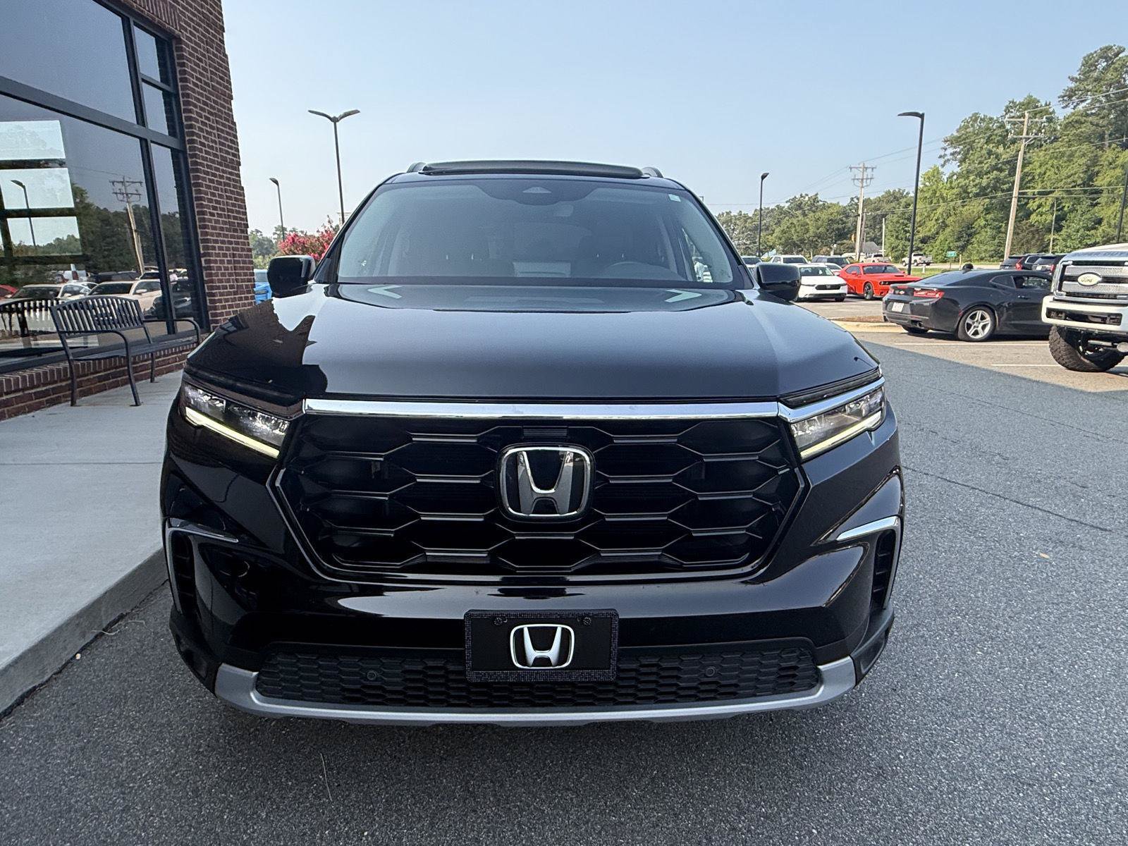 Used 2024 Honda Pilot Touring image 26