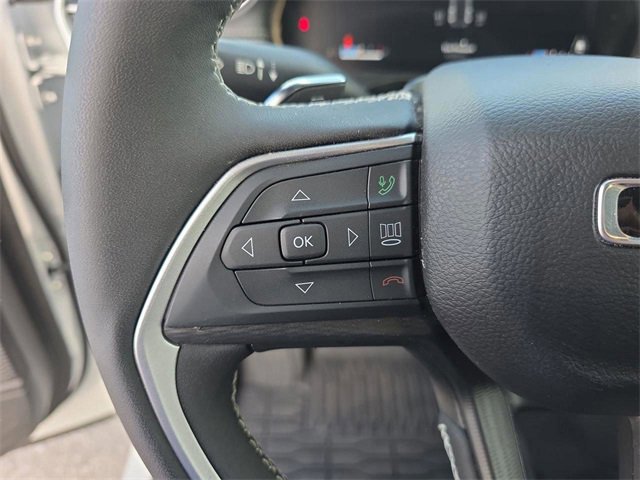 Used 2024 Jeep Grand Cherokee Altitude image 33