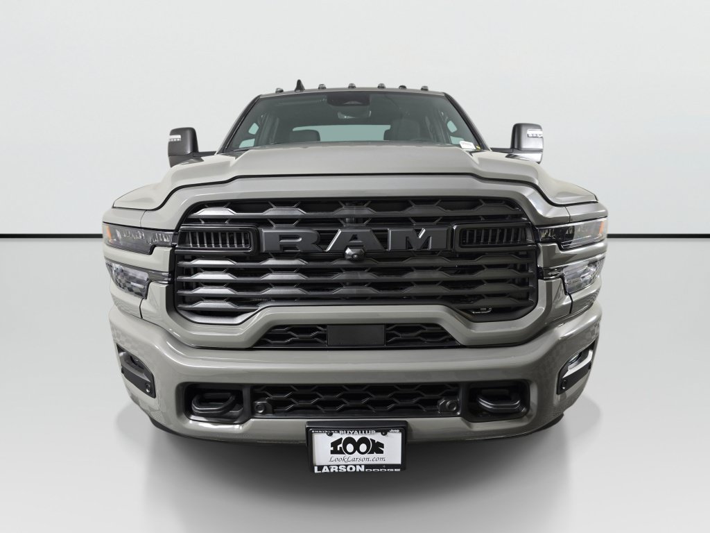 New 2026 RAM 3500 Big Horn AWD/4WD image 9