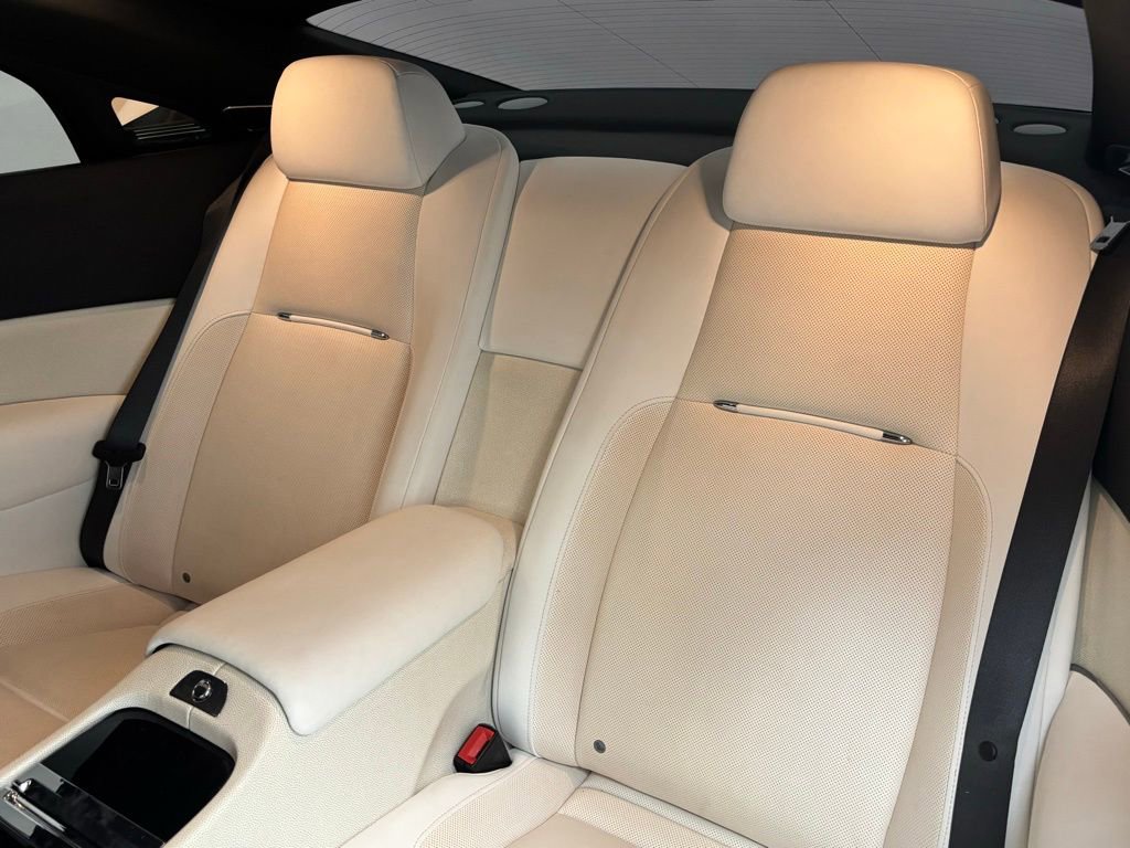 Used 2016 Rolls-Royce Wraith image 44